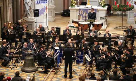 Orchester in Kirche