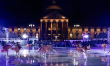 Eislaufshow vor Kurhaus