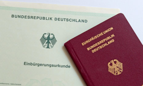 Deutscher EU- Reisepass und Einbürgerungsurkunde