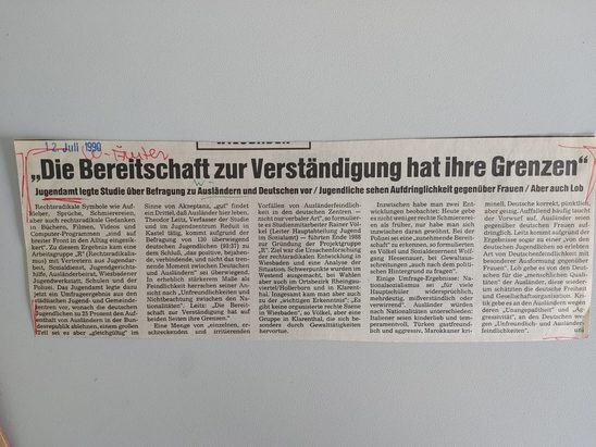 Zeitungsartikel Wiesbadener Kurier 1990-er Jahre