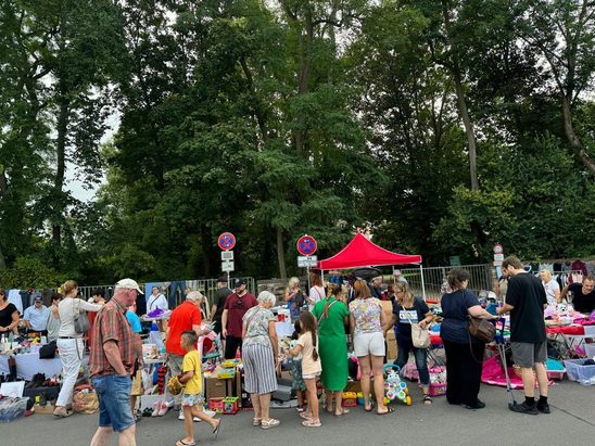 Flohmarkt in Biebrich