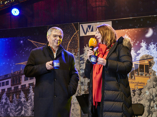 Eröffnung Sternschnuppenmarkt 2024/Gert-Uwe Mende mit Christiane Hinninger