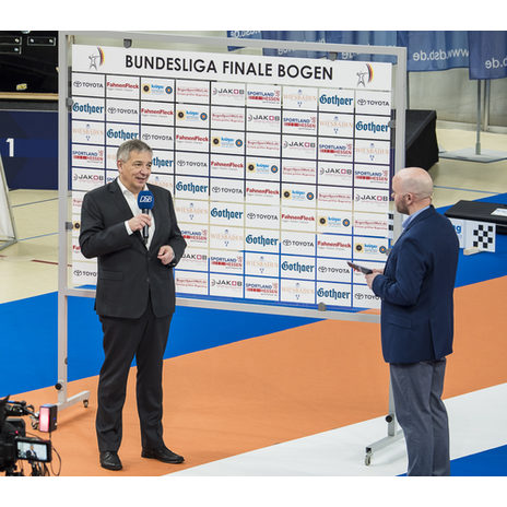 Bundesligafinale Bogen in Wiesbaden/li.OB Gert-Uwe Mende