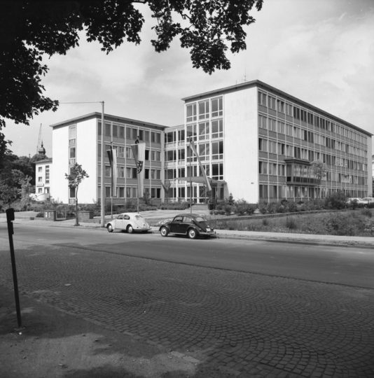 Verwaltungsgebäude des LWV in der Frankfurter Straße 44, 1963