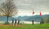 Hornbläser am See in der Schweiz